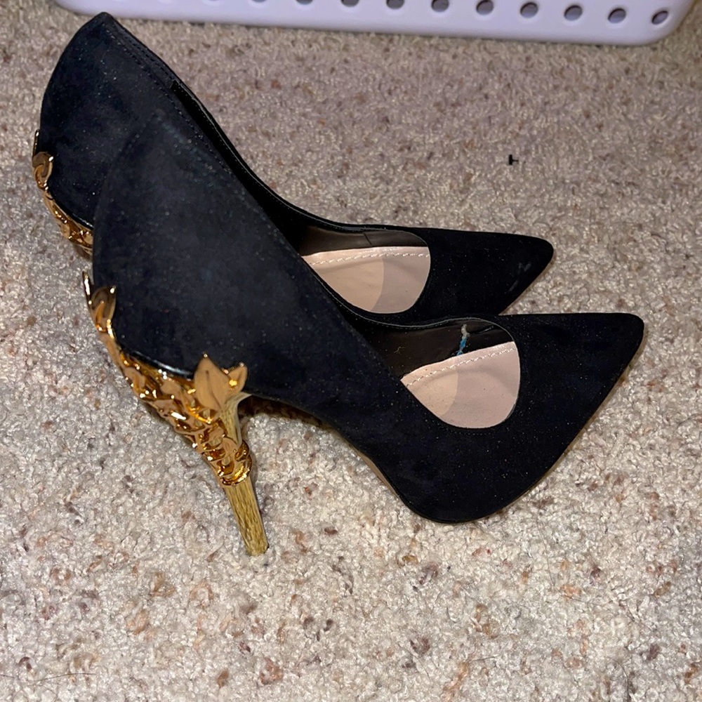 Black Stilettos